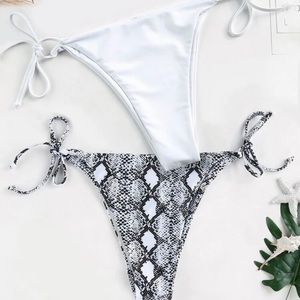 SHEIN 2pack bikini bottoms